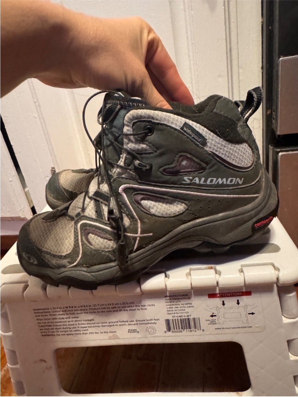 Salomon hiking shoes for kids